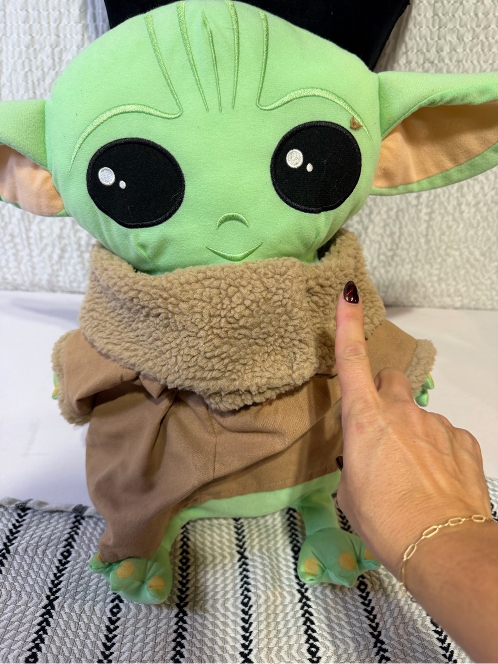 Star Wars Baby Yoda Plush - Green with Tan Coat